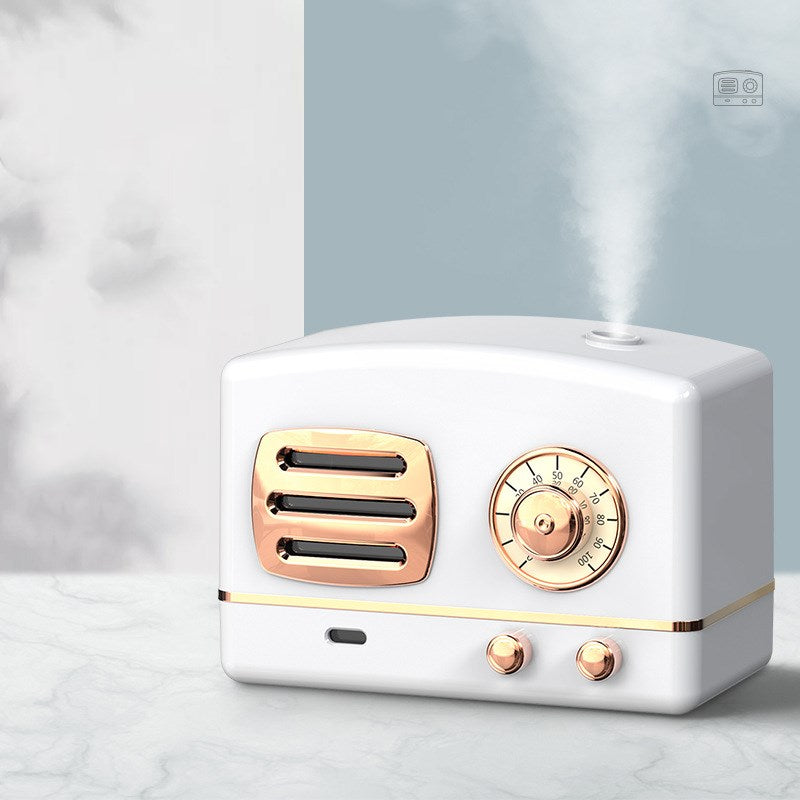 Retro-Style Portable Humidifier For Home And Office Use