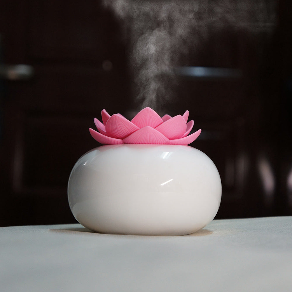 Lotus-Shaped Portable Humidifier For Home And Office Use
